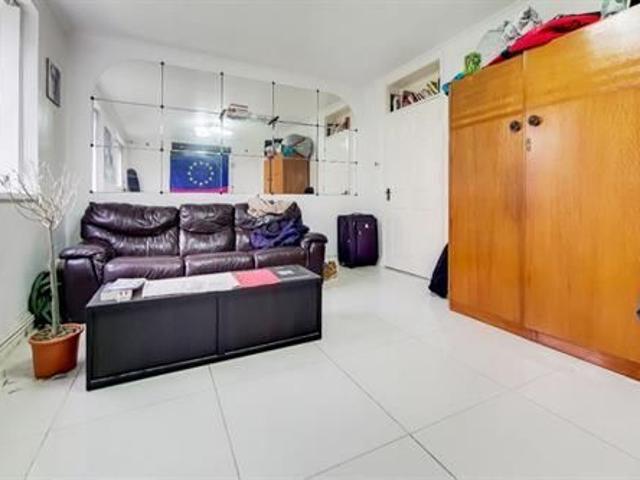 Room for rent in London Borough of Camden, Greater London