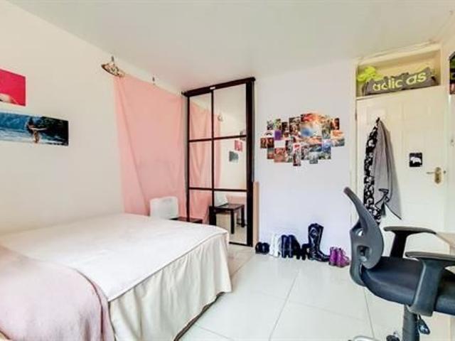 Room for rent in Somers Town, Greater London