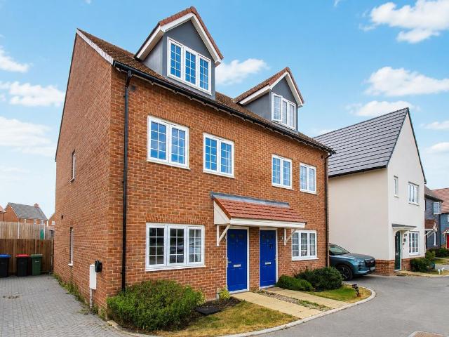 House for rent in Chipping Hill, Essex