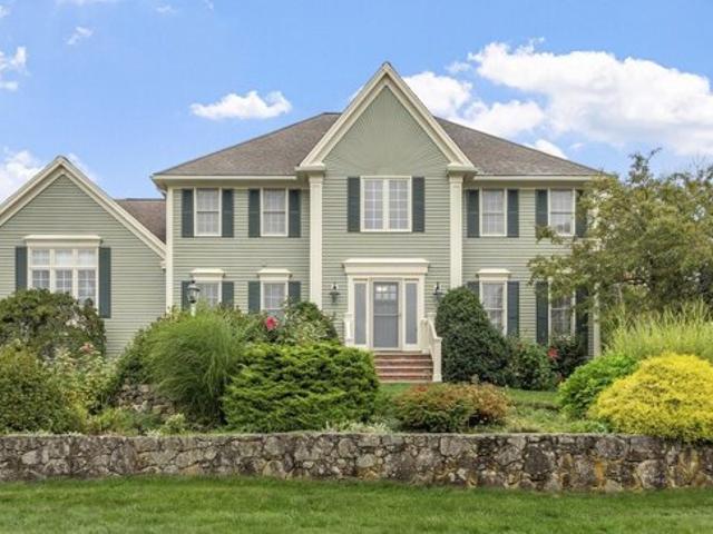 House for sale in Tewksbury, Middlesex County