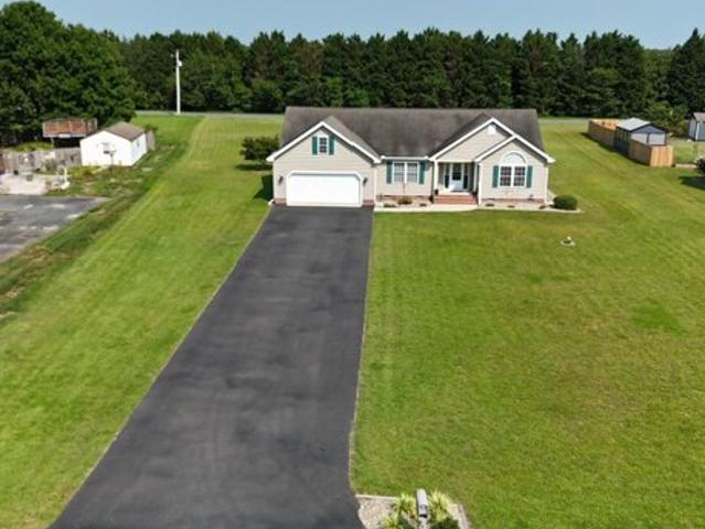 House for sale in Bridgeville House for sale in Bridgeville