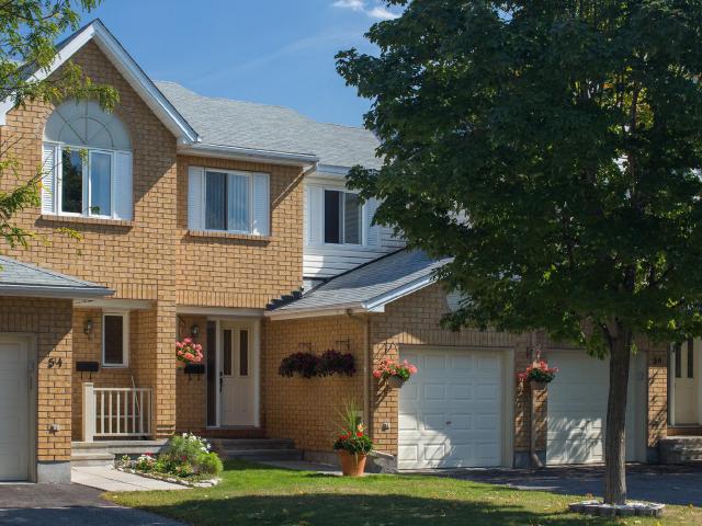 Apartment for rent in Mulhurst Bay, Ontario