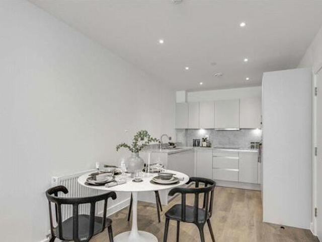 House for sale in North Watford, Hertfordshire
