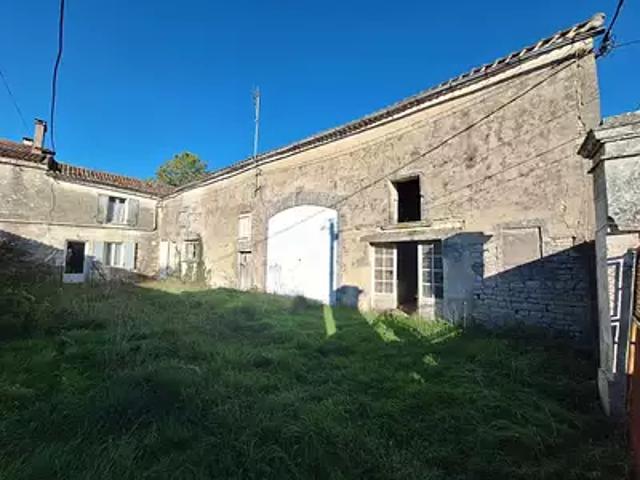 Maison vente à Angoulême, Brie