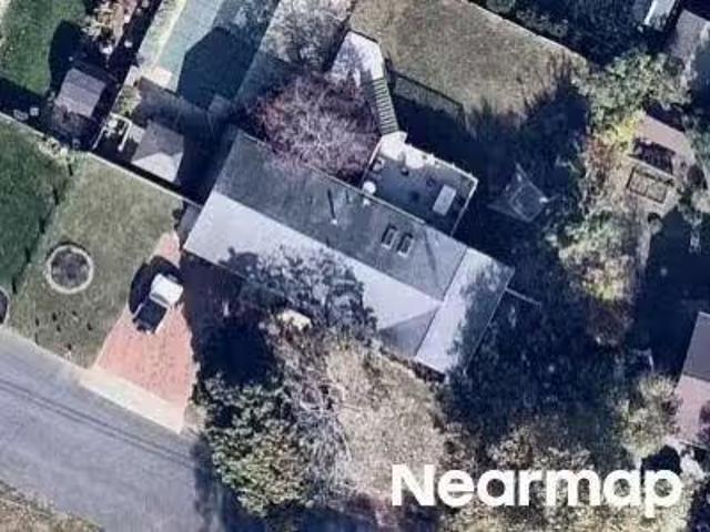 House for sale in Lakewood