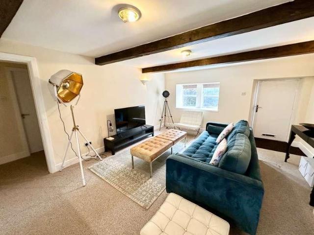 Apartment for rent in Banksfield, Calderdale