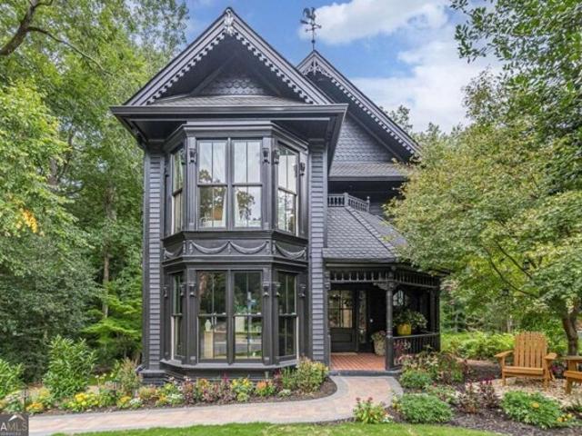 House for sale in Dunwoody, Georgia