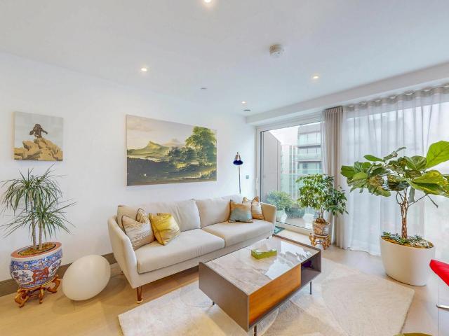 Apartment for rent in Callis Yard, Greater London