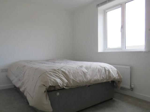 House for rent in Priors Hall Park, Weldon