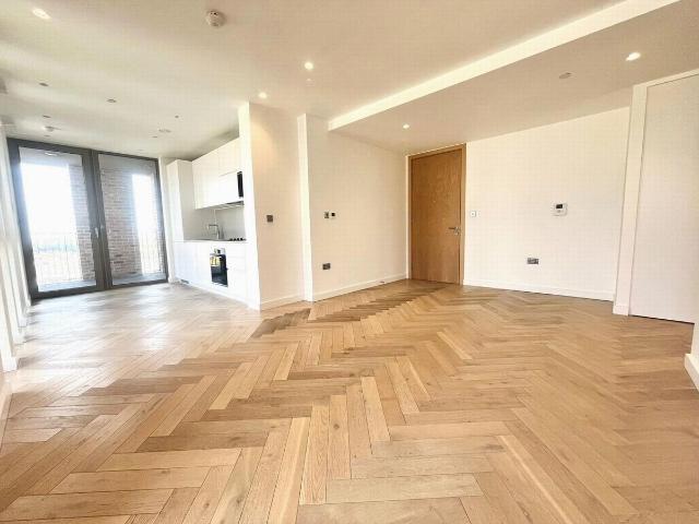 House for rent in Dollis Hill, Greater London