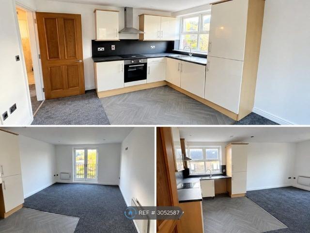 Apartment for rent in Baildon, Bradford