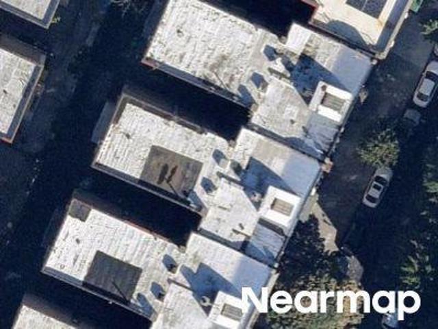 Property for sale in The Bronx, Arverne