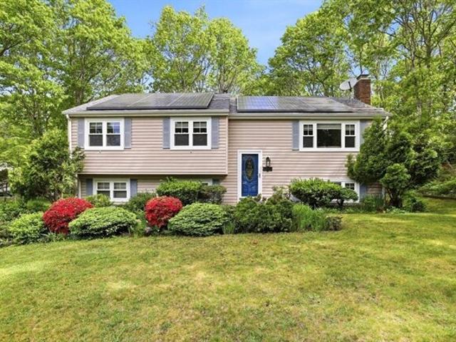 House for sale in Cataumet, Massachusetts
