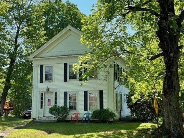House for sale in Hubbardston, Massachusetts