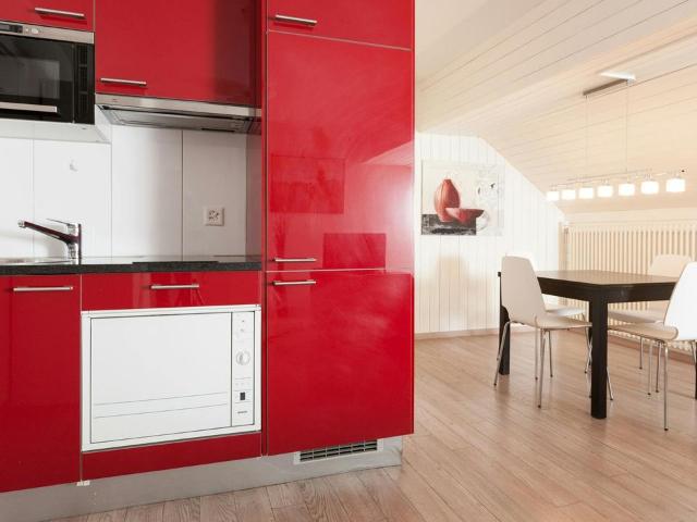 Apartment mieten in Einigen, Zürich