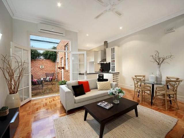 House for rent in St Kilda East, Melbourne