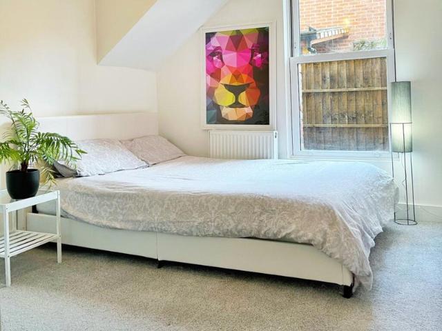 Apartment for rent in Streatham Hill, Greater London