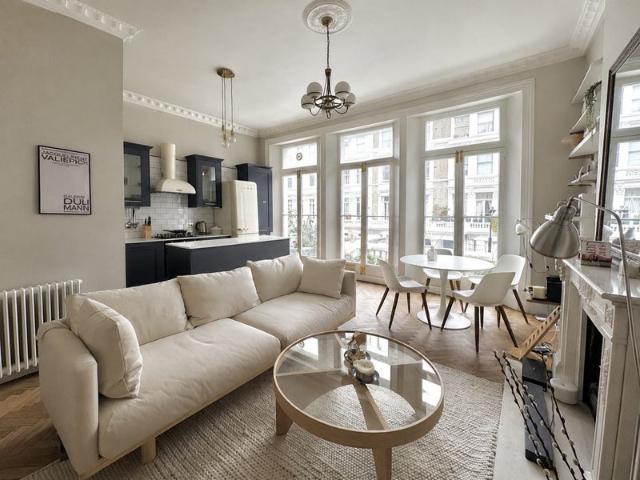 Apartment for rent in West Kensington, Greater London