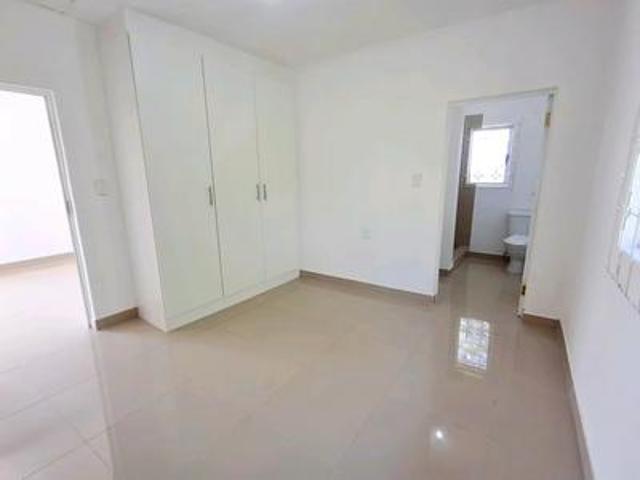 Apartment for rent in Seaview, Kwazulu-natal