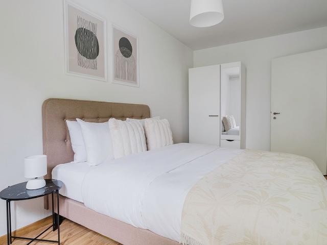 Apartment mieten in Einigen, Zürich