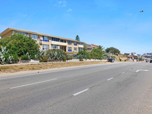 Apartment for sale in Stirling, Western Australia