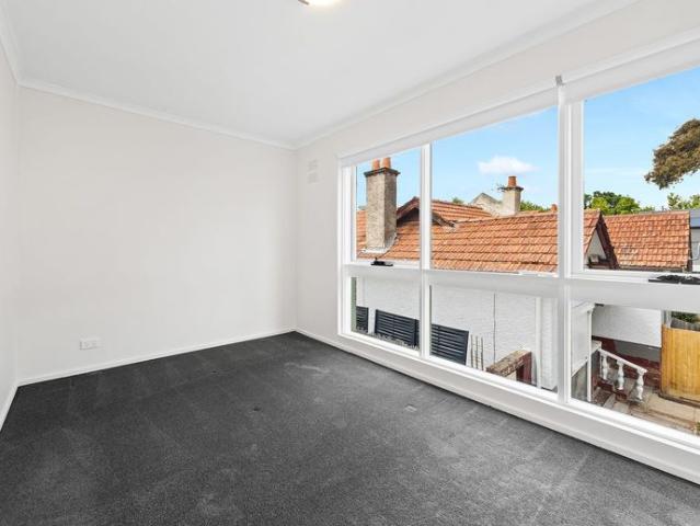 Apartment for rent in Flemington, Melbourne