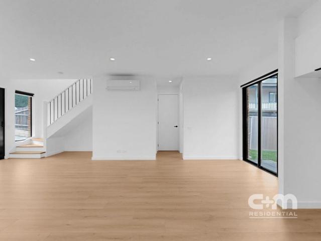Townhouse for rent in Camerons Creek, Victoria