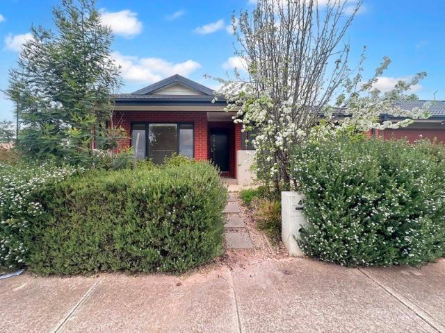House for rent in Thornhill Park, Melbourne