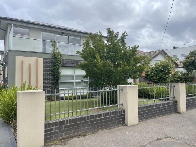 Townhouse for rent in Camerons Creek, Victoria