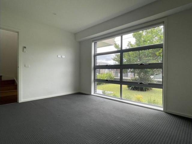 Townhouse for rent in Camerons Creek, Victoria