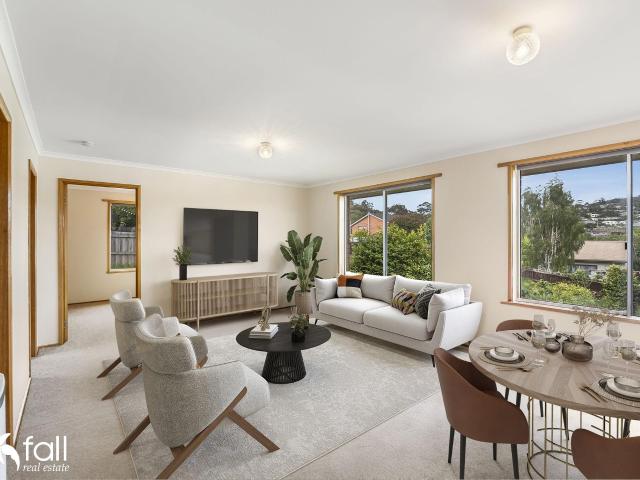 Apartment for sale in Lindisfarne, Tasmania