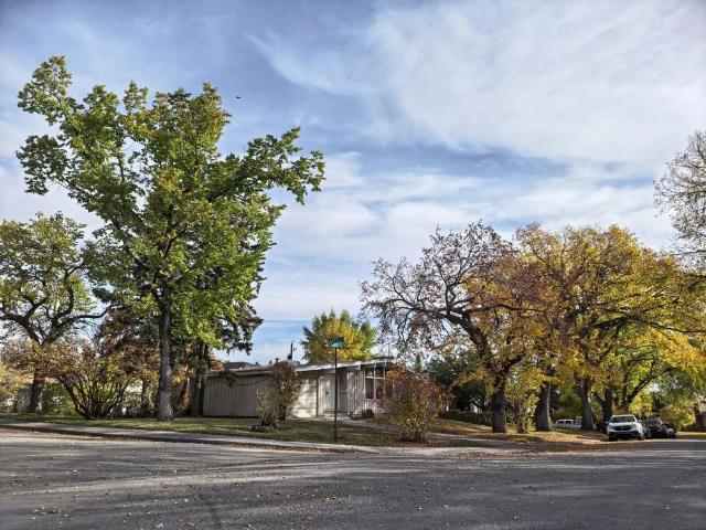 House for rent in Highwood, Calgary