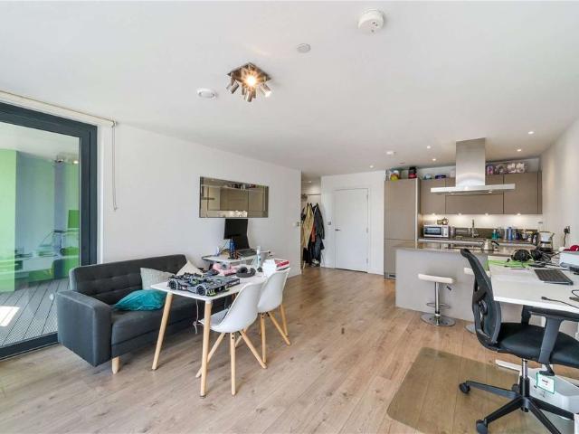 Apartment for rent in Canary Wharf, Greater London