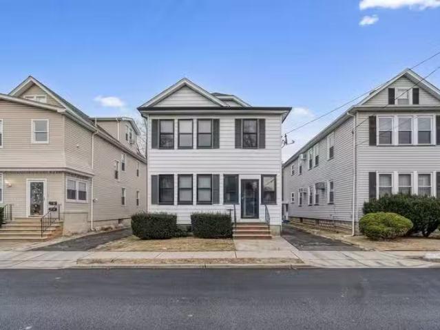 Condo for rent in Bloomfield