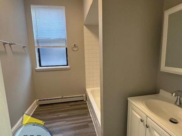 Apartment for rent in Chicago Park, Illinois