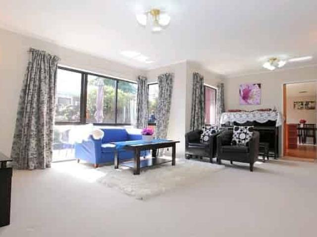 House for rent in Howick, Oroua County