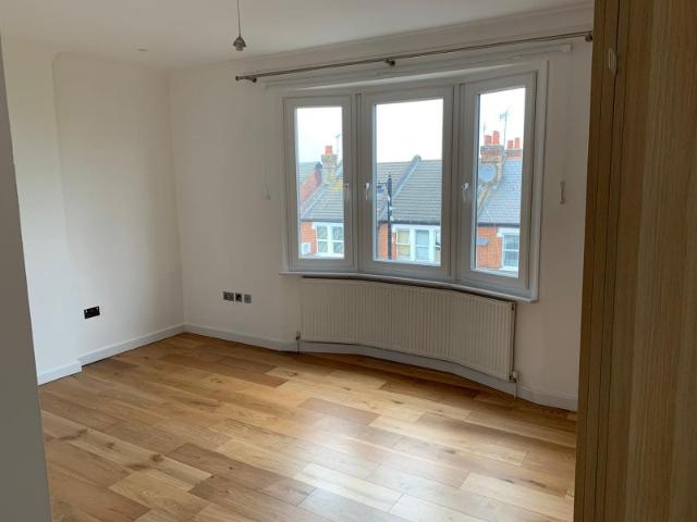 Apartment for rent in London Borough of Ealing, Perivale