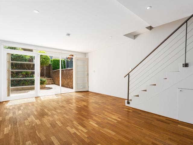 House for rent in Crows Nest, New South Wales