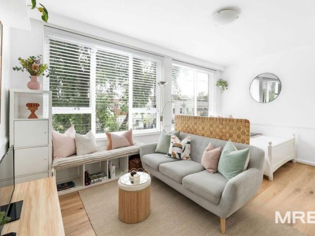 Granny Flat for rent in Camerons Creek, Victoria