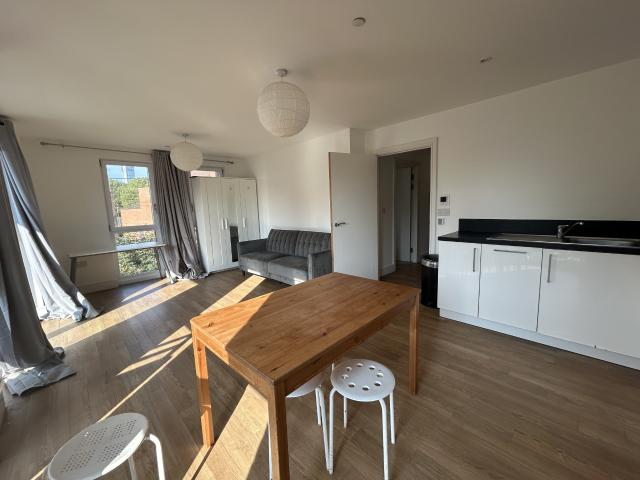 Apartment for rent in Bromley-by-Bow, Bow