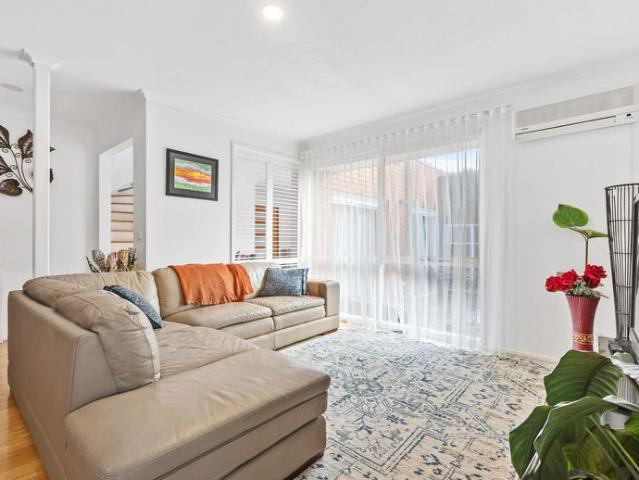 Townhouse for rent in Camerons Creek, Victoria