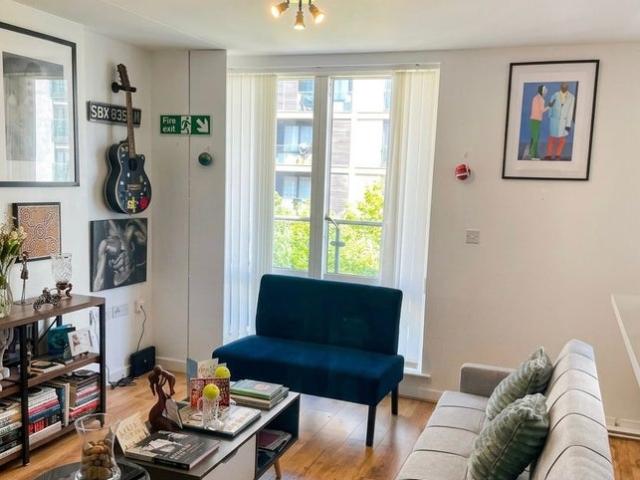 Apartment for rent in Bromley-by-Bow, Poplar Grove