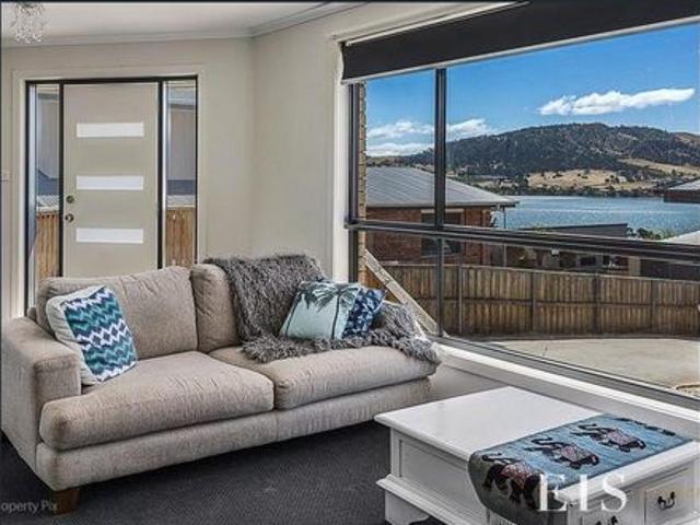 House for rent in Midway Point, Tasmania