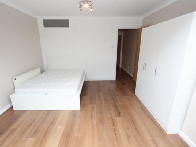 Room for rent in St. George in the East, Wapping