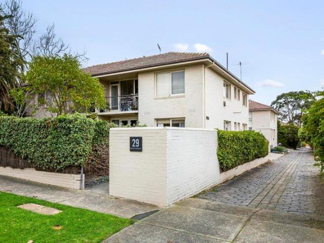 Apartment for sale in Camerons Creek, Victoria