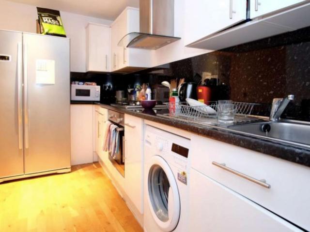 Room for rent in Limehouse, Greater London