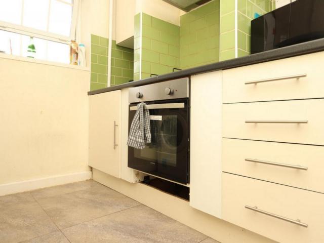Room for rent in Highbury, Greater London