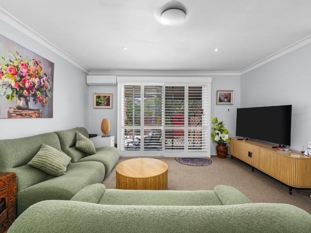 Villa for sale in Fernbrook, Queensland