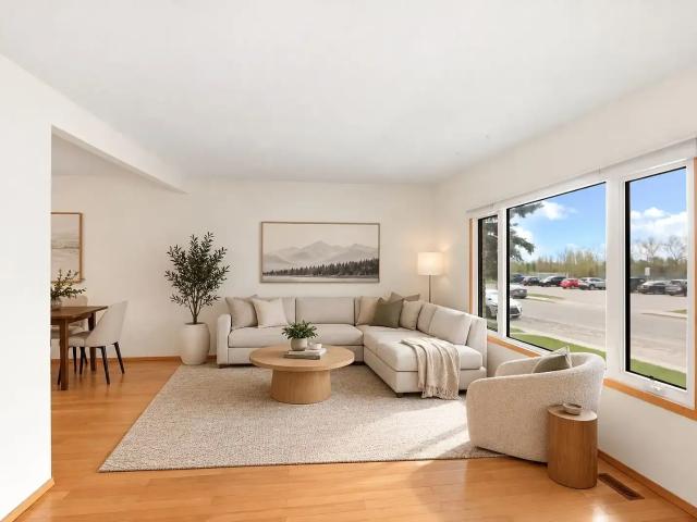 Apartment for rent in Silver Springs, Calgary