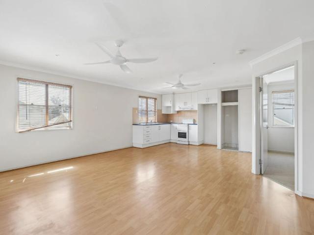 Apartment for rent in Kings Creek, Queensland